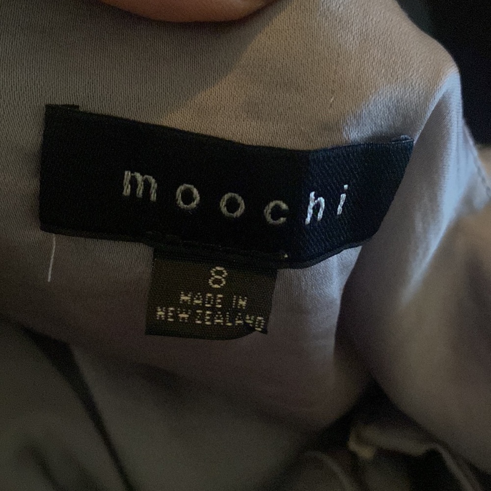 Moochi from New Zealand stunning silver dress with gorgeous lining. - Picture 12 of 13